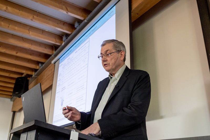 Don Beaty tijdens het seminar dat Rittal in 2017