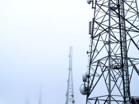 ITU’s World Radiocommunication Conference maakt afspraken over breedbandconnectiviteit en 6G
